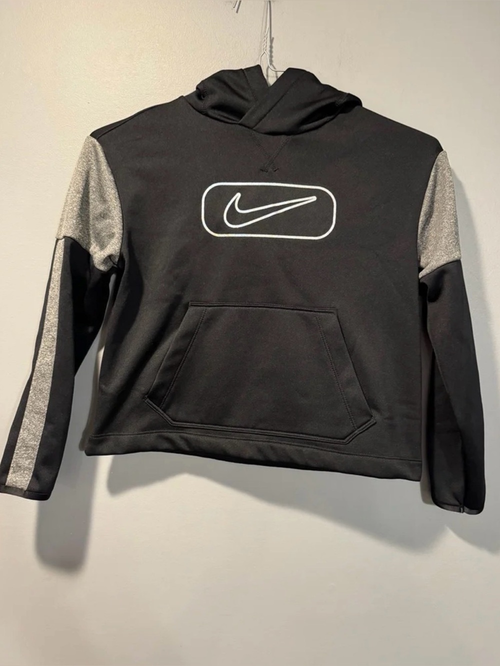 * Girls Black Nike Hoodie